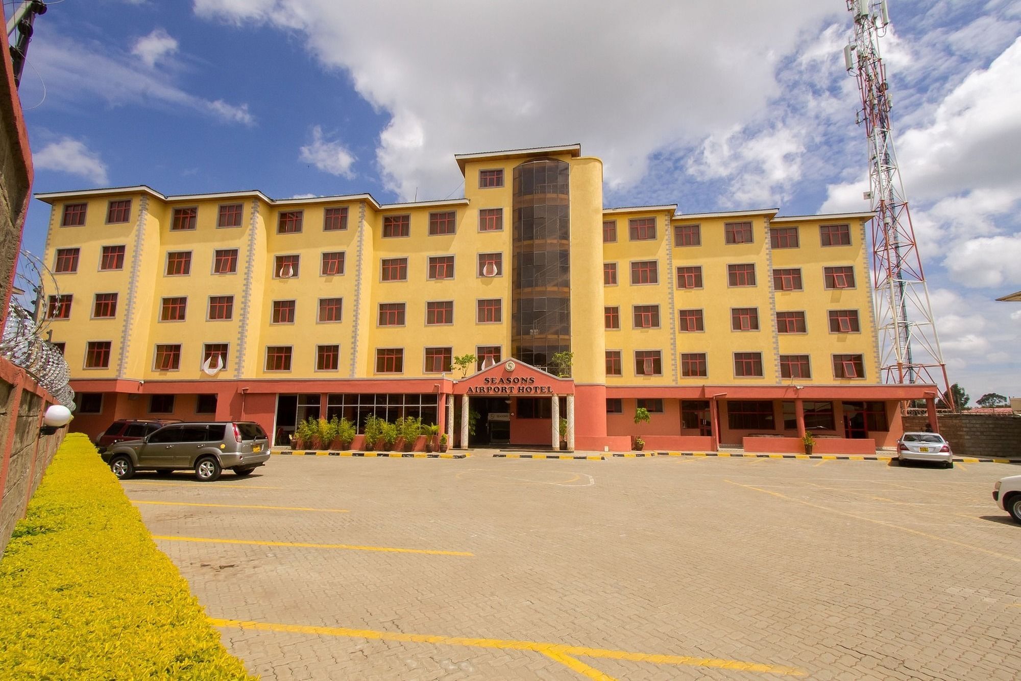 Airport Seasons Hotel Nairobi Exterior foto